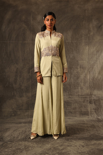 Gisela Kurti with plazzo pants