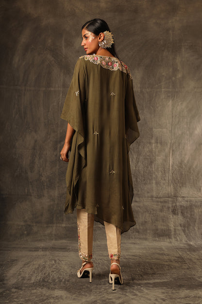 Takchita Kaftan top with jute pants